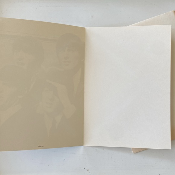 Vintage Beatles Greeting Cards with Envelopes, Happy Birthday & Blank 5”x7” - Picture 8 of 13